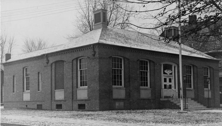 The Discovery Center, which currently houses the Sensory Space, is pictured here the year it was built in 1940 as a federal post office.